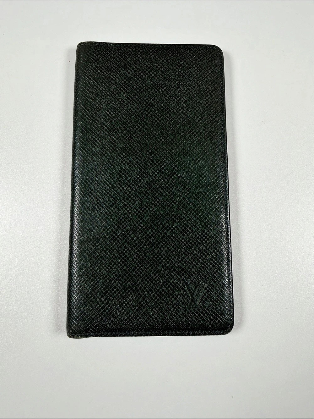 Louis Vuitton Taiga Pocket Organizer / Long Wallet Green